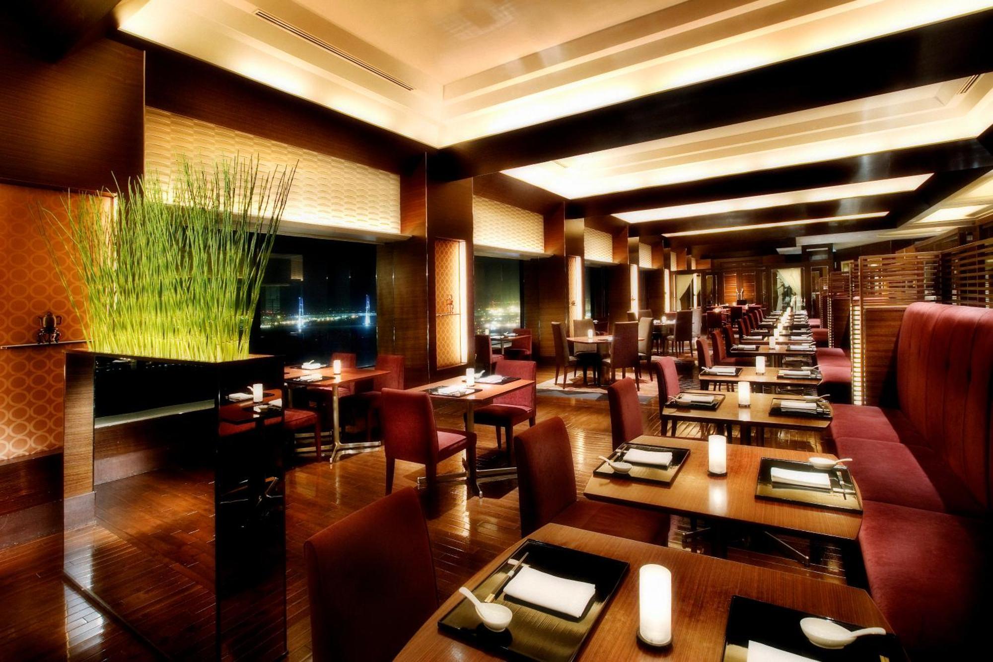 Готель Intercontinental Yokohama Grand By Ihg Екстер'єр фото The interior of the restaurant