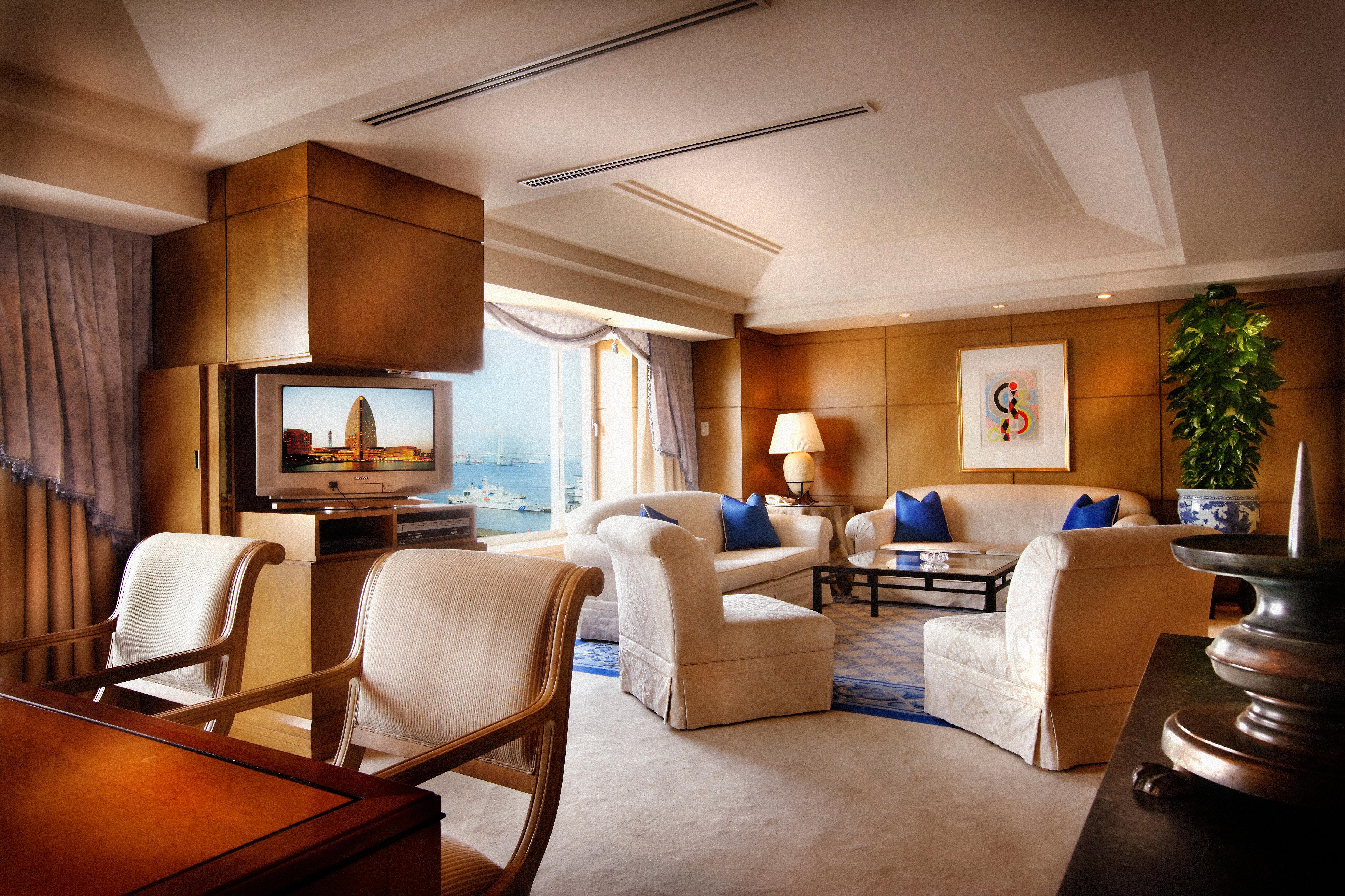 Готель Intercontinental Yokohama Grand By Ihg Екстер'єр фото A suite at The Peninsula